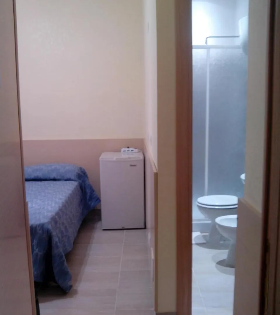 Guest House Hola Roma Rome